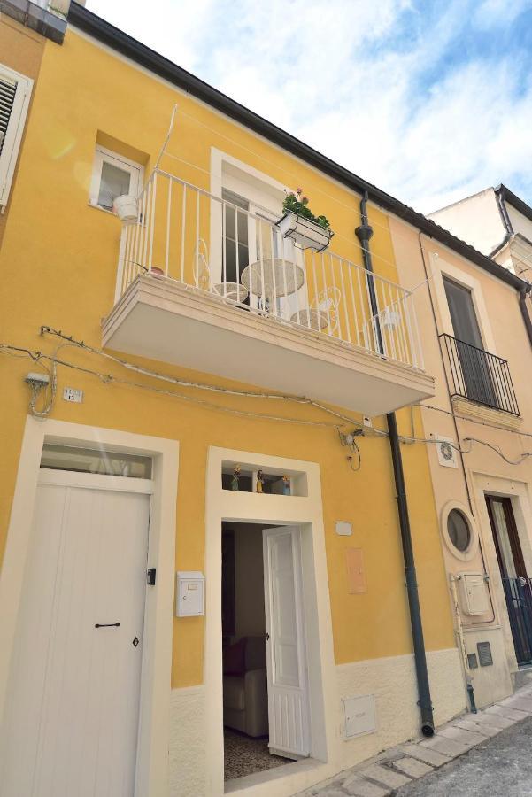 Ragusa Exclusive Flat With Terrace & Bbq Exterior foto