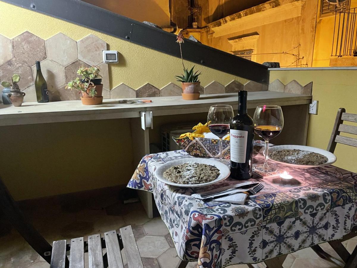 Ragusa Exclusive Flat With Terrace & Bbq Exterior foto